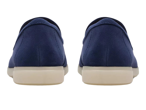 Clarks Narini Edge – Navy Suede loafer, off whit rubber sole, tassels on instep, outer. 