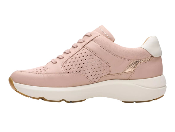 Clarks Tivoli Walk Light Pink. Leather shoe with gold heel panel. Laced, perforated upper, white sole, inner view