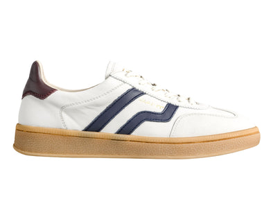 Gant Cuzima 665 in White Navy. Laced retro sneaker with a gum sole, leather and suede, outer view.