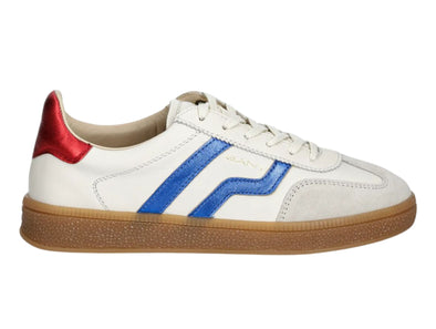 Gant Cuzima 30531952 G319 - White Red Blue. Laced retro sneaker with a gum sole, leather and suede outer view. 