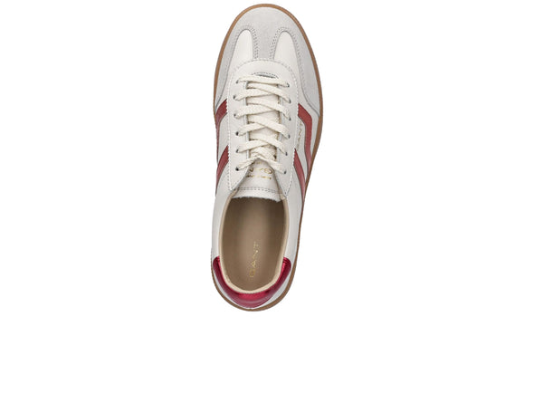 Gant Cuzima 30531952 G268 in White Pink. Laced retro sneaker with gum sole, leather upper with suede and metallic panels., top view.